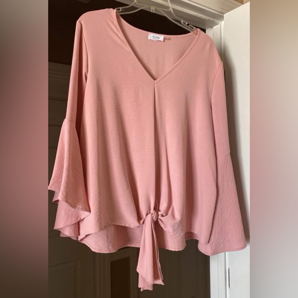 Chic Pink V-Neck Blouse with Tie Detail